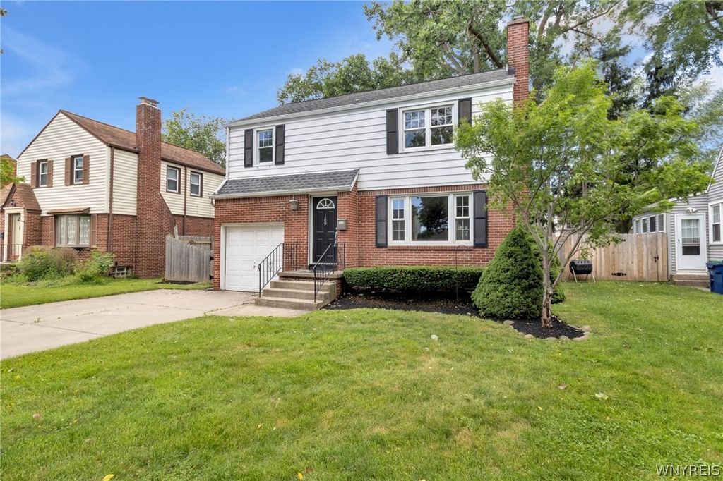 169 Ridgewood Drive, Amherst, NY 14226