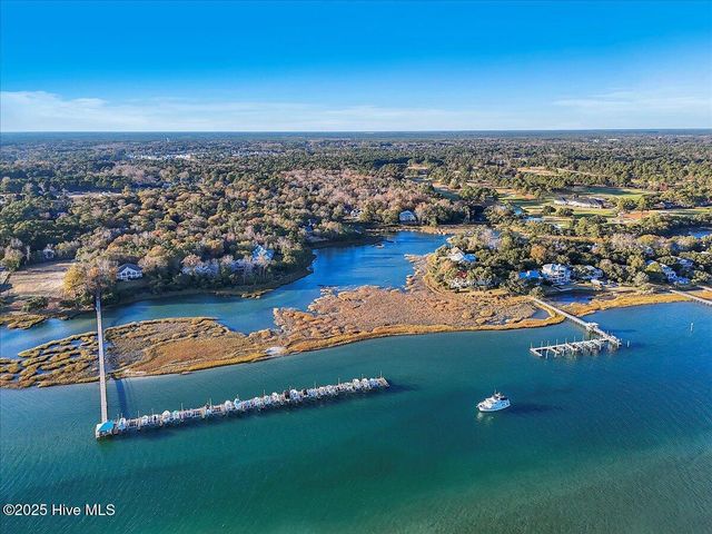 1501 Meridian Terrace, Wilmington, NC 28411