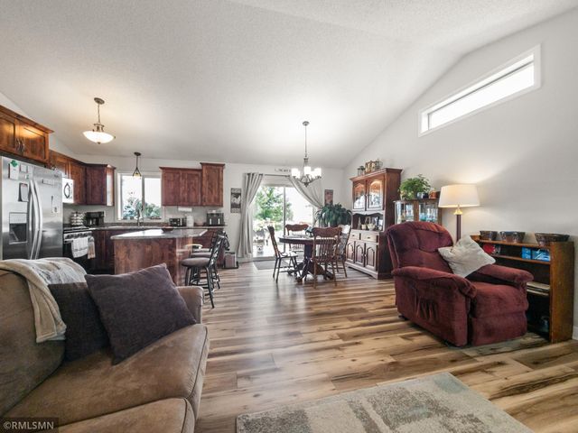 759 Park Brook Road NW, Isanti, MN 55040