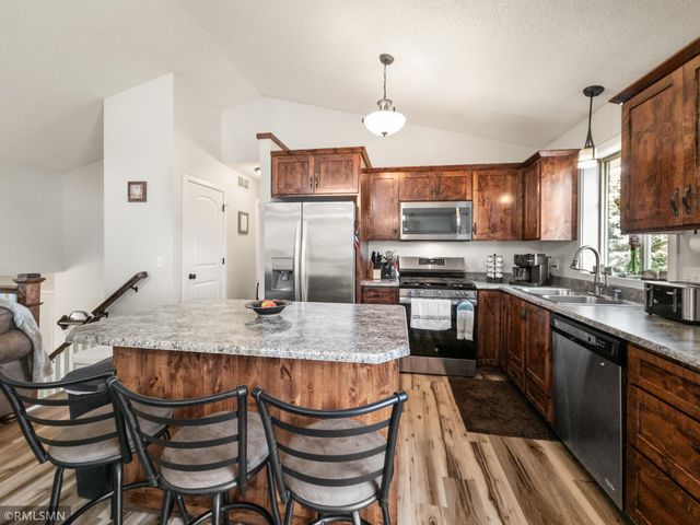 759 Park Brook Road NW, Isanti, MN 55040