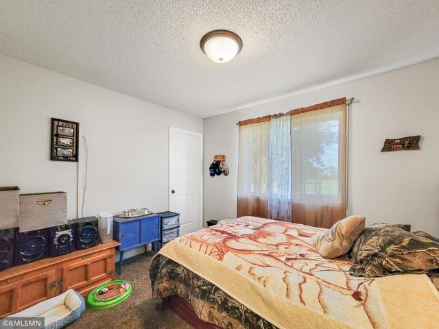 759 Park Brook Road NW, Isanti, MN 55040
