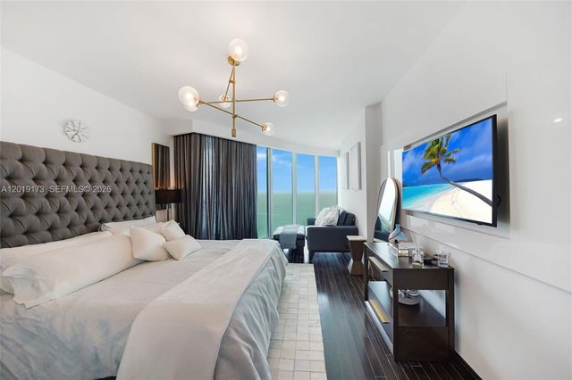 17001 Collins Ave 2805, Sunny Isles Beach, FL 33160