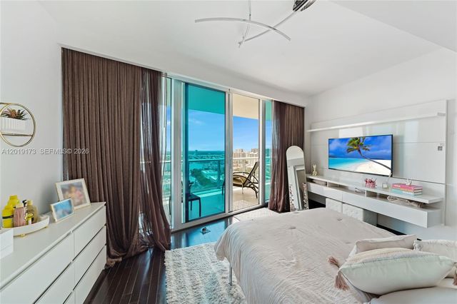 17001 Collins Ave 2805, Sunny Isles Beach, FL 33160