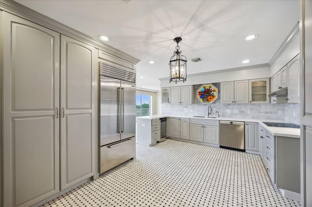 2200 Willowick Road 5AK, Houston, TX 77027