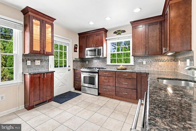 123 HARROGATE RD, Wynnewood, PA 19096