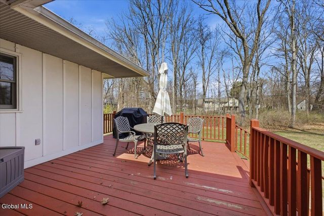 121 Fifth Avenue, Saratoga Springs, NY 12866