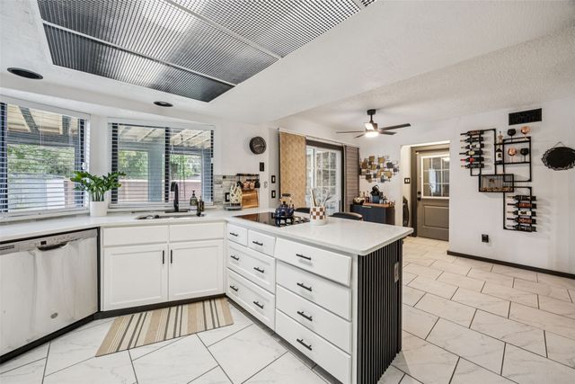 3601 Colosseum Way, Grand Prairie, TX 75052