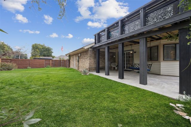 3601 Colosseum Way, Grand Prairie, TX 75052