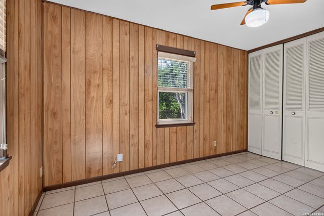 2714 LAGOON DR, San Antonio, TX 78224