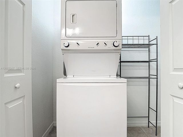 9101 Gervais 1705 1705, Naples, FL 34120