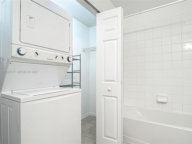 9101 Gervais 1705 1705, Naples, FL 34120