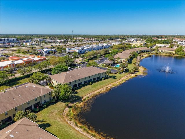 9101 Gervais 1705 1705, Naples, FL 34120