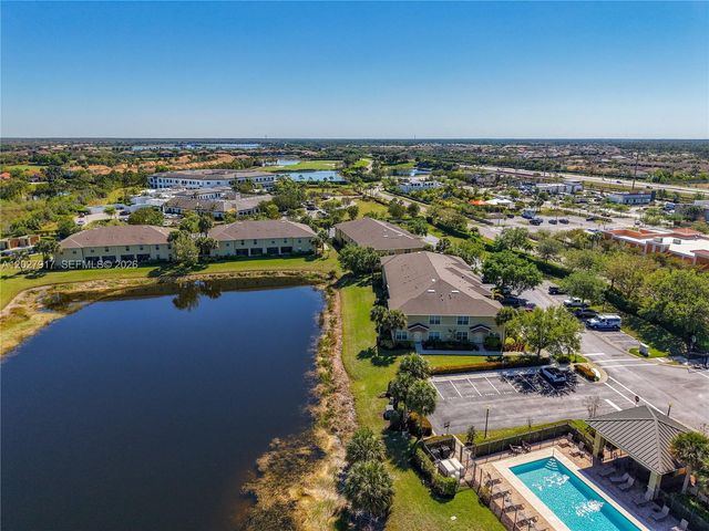 9101 Gervais 1705 1705, Naples, FL 34120