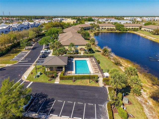 9101 Gervais 1705 1705, Naples, FL 34120