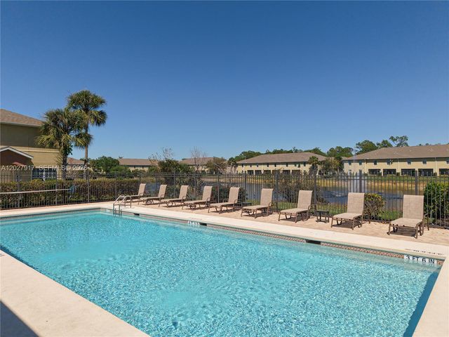 9101 Gervais 1705 1705, Naples, FL 34120