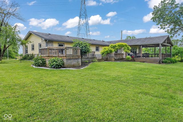7512 N Henderson Ford Road, Mooresville, IN 46158