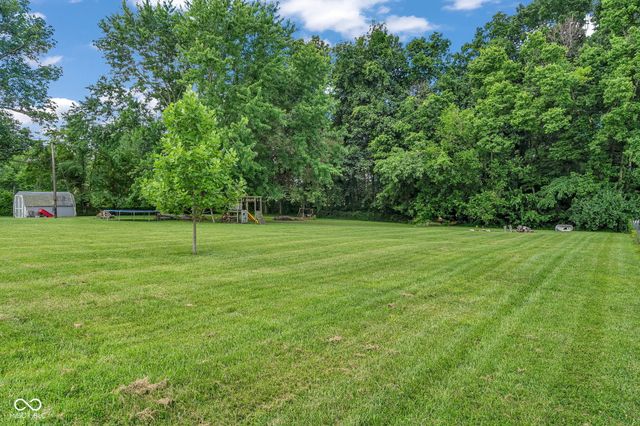 7512 N Henderson Ford Road, Mooresville, IN 46158