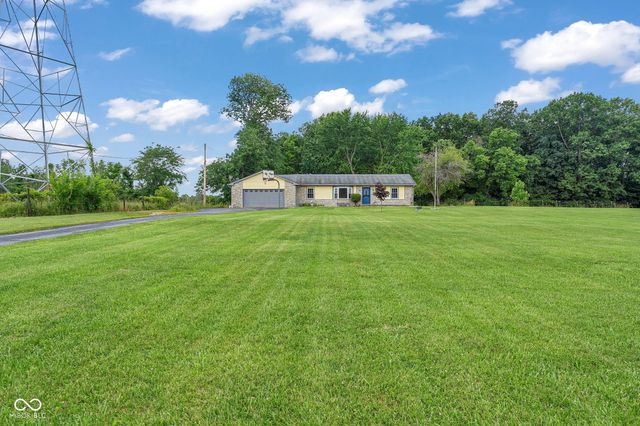 7512 N Henderson Ford Road, Mooresville, IN 46158