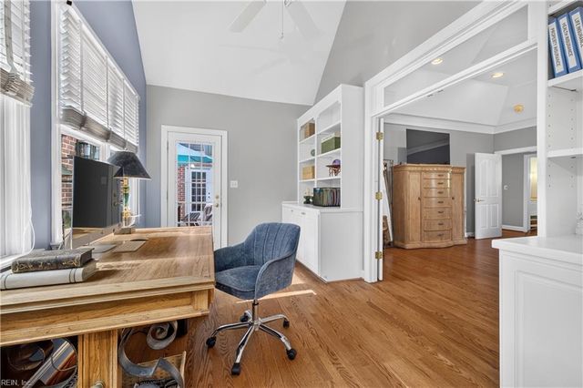 1077 Caton DR, Virginia Beach, VA 23454