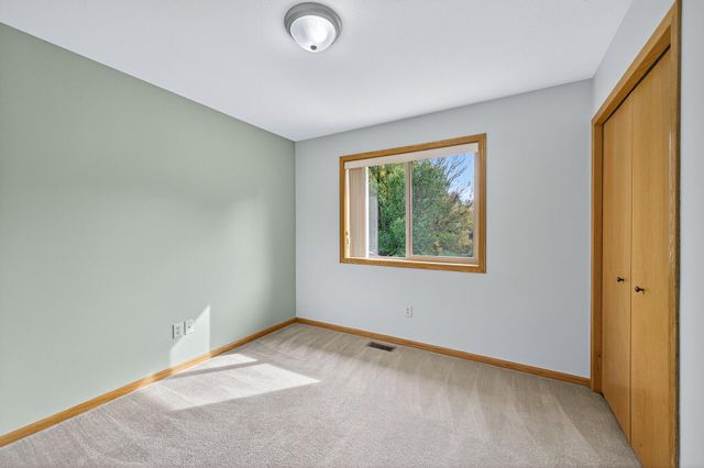 5111 109th Avenue N, Champlin, MN 55316