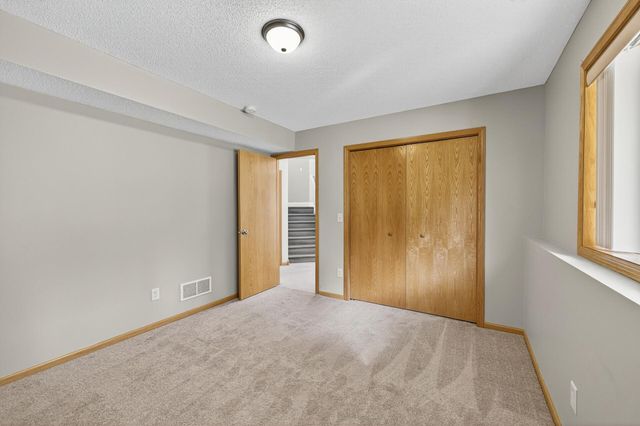 5111 109th Avenue N, Champlin, MN 55316