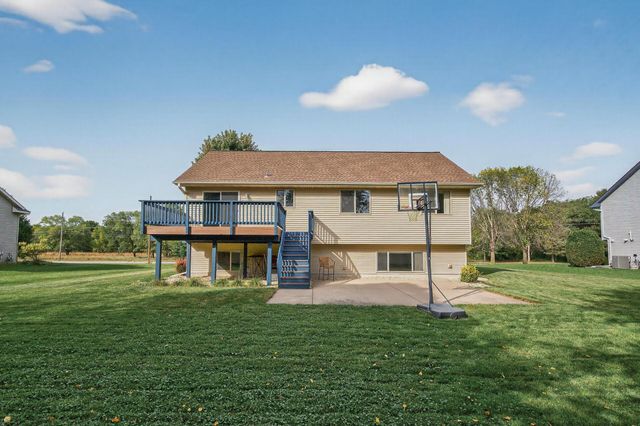 5111 109th Avenue N, Champlin, MN 55316