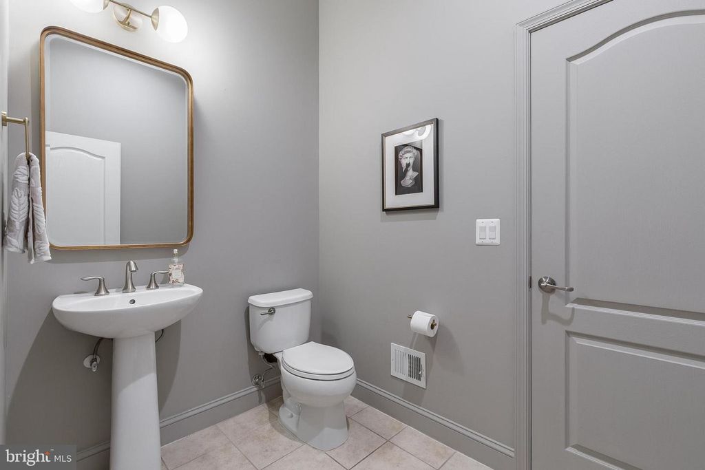 42018 MILL QUARTER PL, Ashburn, VA 20148