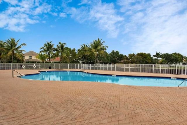 127 Palm Beach Plantation Boulevard, West Palm Beach, FL 33411