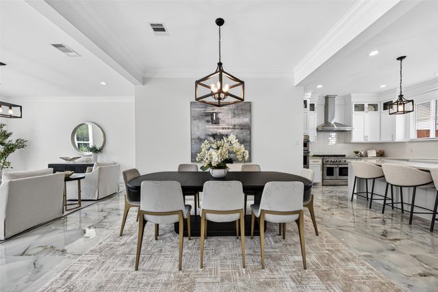 4429 Ella Boulevard, Houston, TX 77018