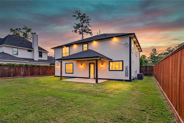 4429 Ella Boulevard, Houston, TX 77018