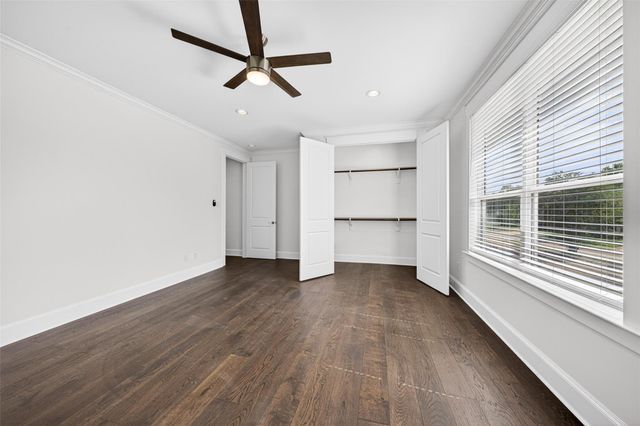 4429 Ella Boulevard, Houston, TX 77018