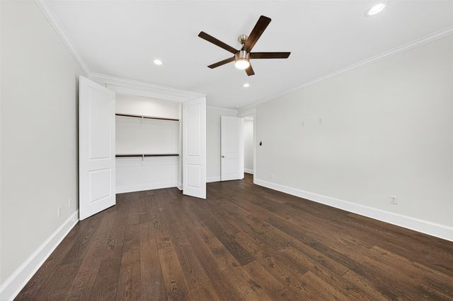 4429 Ella Boulevard, Houston, TX 77018