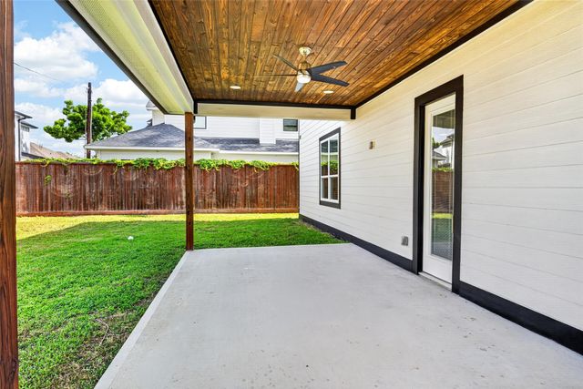 4429 Ella Boulevard, Houston, TX 77018