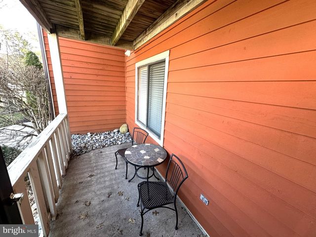 2905 AUBURN CT, Mount Laurel, NJ 08054