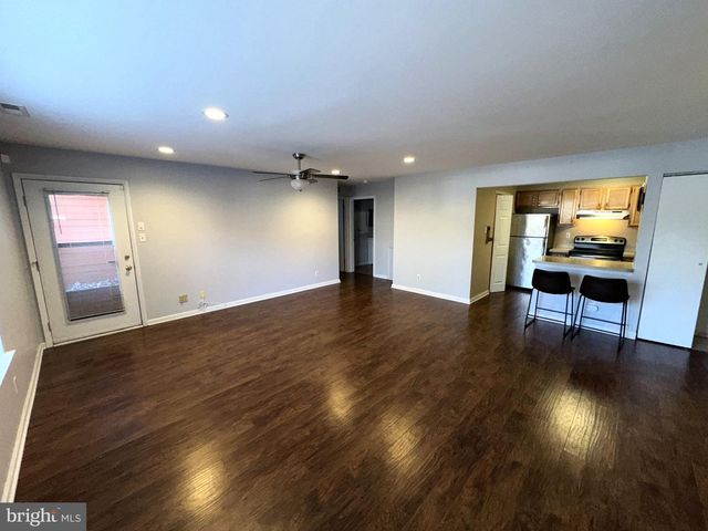 2905 AUBURN CT, Mount Laurel, NJ 08054