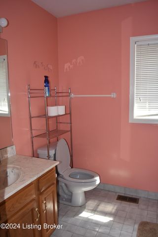 3331 Audubon Ridge Dr, Louisville, KY 40213