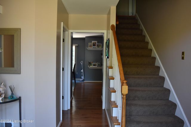 3331 Audubon Ridge Dr, Louisville, KY 40213