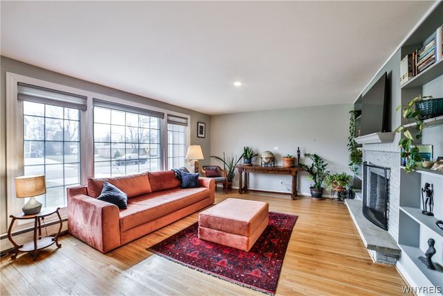 267 Amherston Drive, Amherst, NY 14221