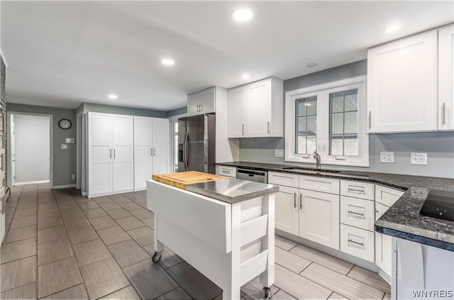 267 Amherston Drive, Amherst, NY 14221