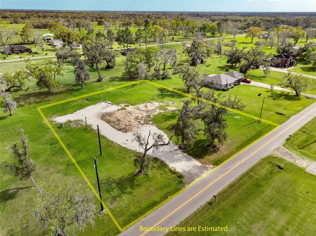5718 County Road 707, Brazoria, TX 77422