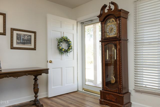 1067 Mccray Road, Burlington, NC 27217