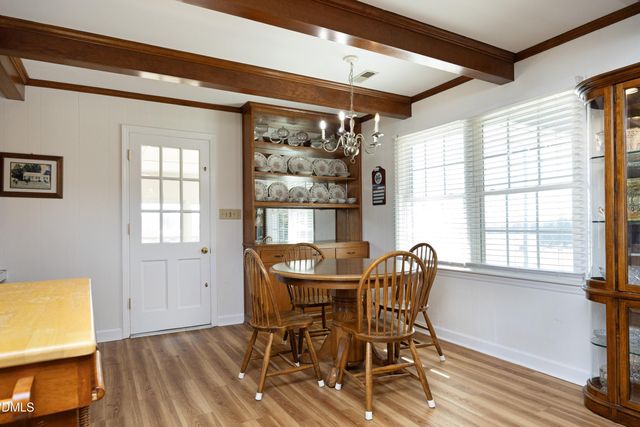 1067 Mccray Road, Burlington, NC 27217