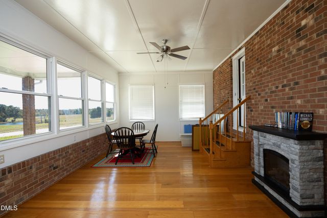 1067 Mccray Road, Burlington, NC 27217