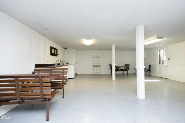 1067 Mccray Road, Burlington, NC 27217