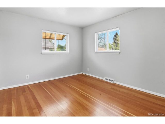 3229 W Exposition Ave, Denver, CO 80219