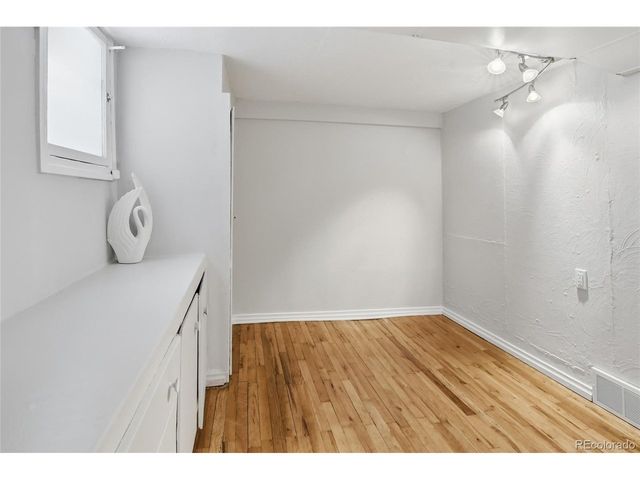 3229 W Exposition Ave, Denver, CO 80219