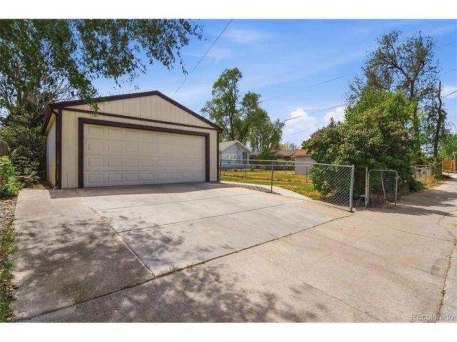 3229 W Exposition Ave, Denver, CO 80219