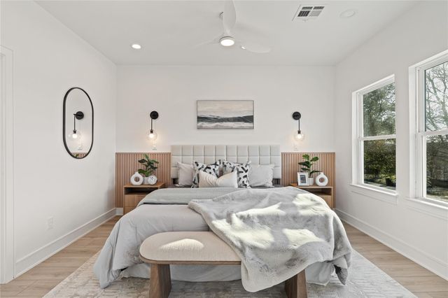 8019 Grandview Street, Houston, TX 77051