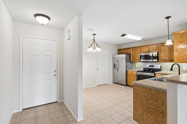 2736 Ensenada Lane, Fort Worth, TX 76108