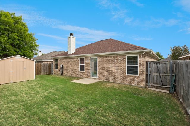 2736 Ensenada Lane, Fort Worth, TX 76108
